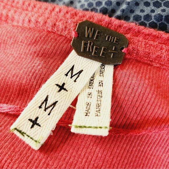 WE THE FREE MALIBU THERMAL LONG SLEEVE SIZE MED OVERSIZED - Picture 7 of 7